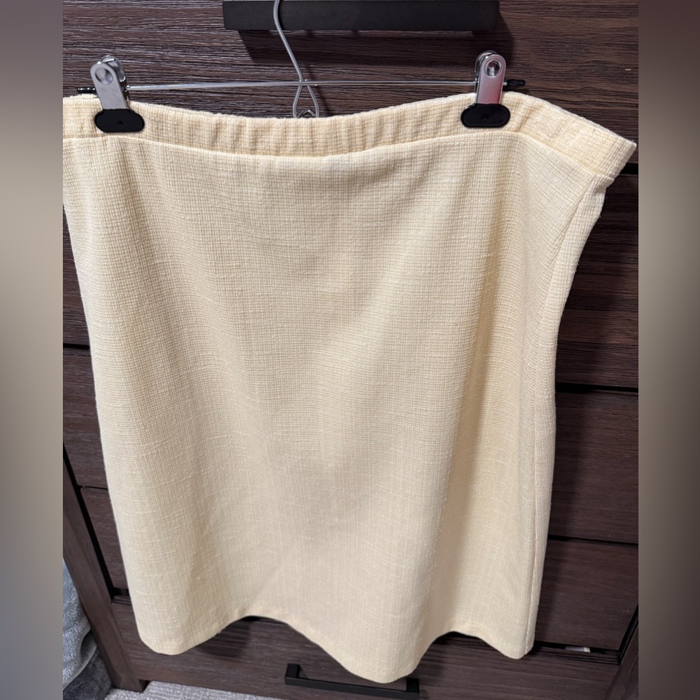 Vintage Chic Butter Yellow Pencil Skirt for Women